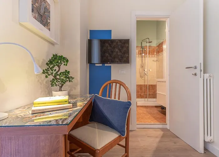 Vittoria Garden 4*